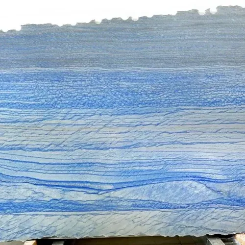 Azul Macaubas